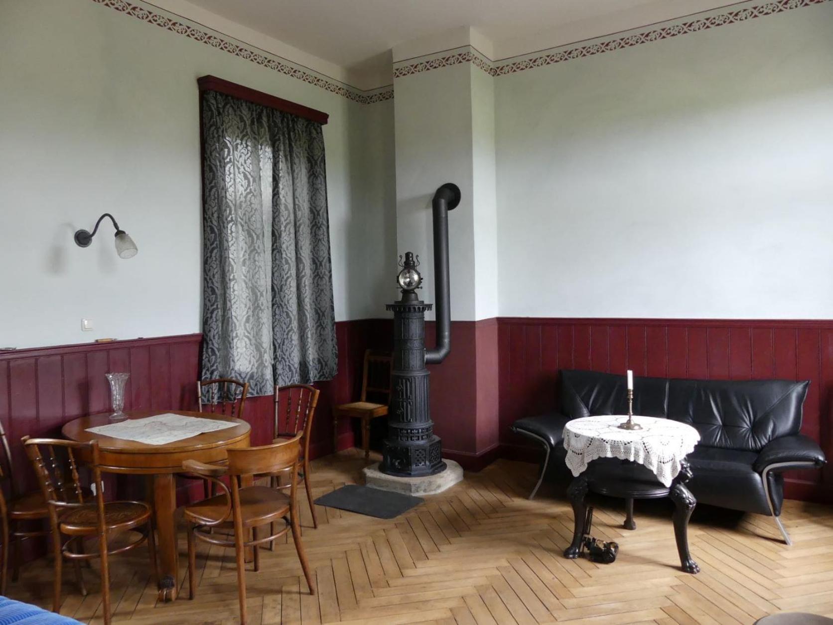 Ferienwohnung Bahnhof 1892 Meeder 외부 사진